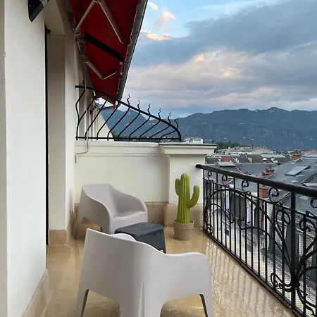 Appart Palace Astoria - Climatise - 2 Balcons - 2 Sdb 公寓 艾克斯莱班