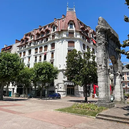 Appart Palace Astoria - Climatise - 2 Balcons - 2 Sdb 公寓 艾克斯莱班